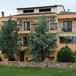 Pensión κερκινίτης 3*