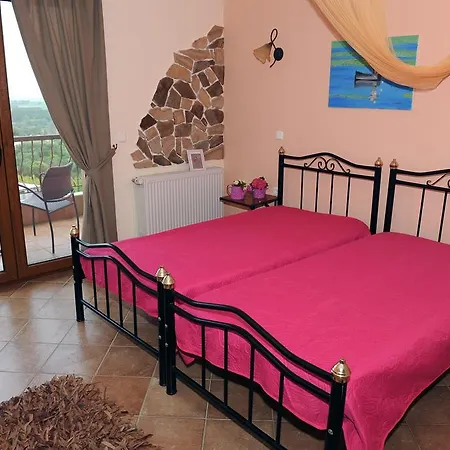 Casa de hóspedes Kerkinitis 3*